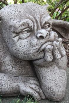 Gargoyle GRUMBLETHORPE | Fiona Scott © | Pheeberts Statuary